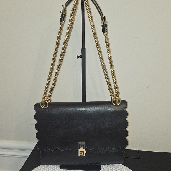 Fendi Kan I Scalloped Leather Chain Bag | Black | - Picture 1 of 14